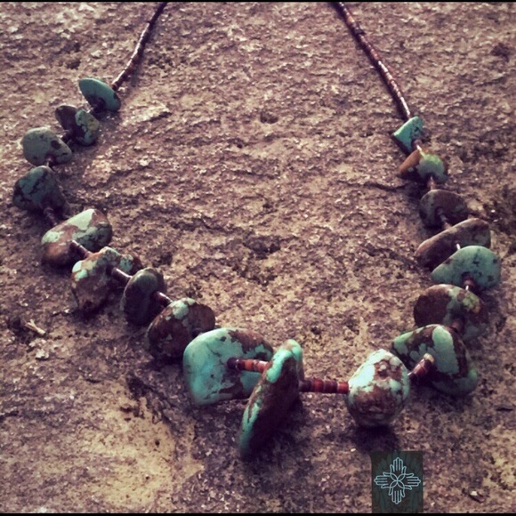 Vintage Jewelry - Turquoise and Heshi Shell Vintage beaded Necklace